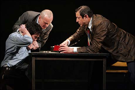 Marcus, Joan. N.d. Playbill. Playbill.com. Web. 5 May 2015.