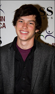 Graham Phillips age