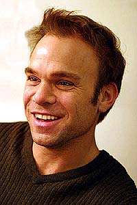 Next photo of Norbert Leo Butz